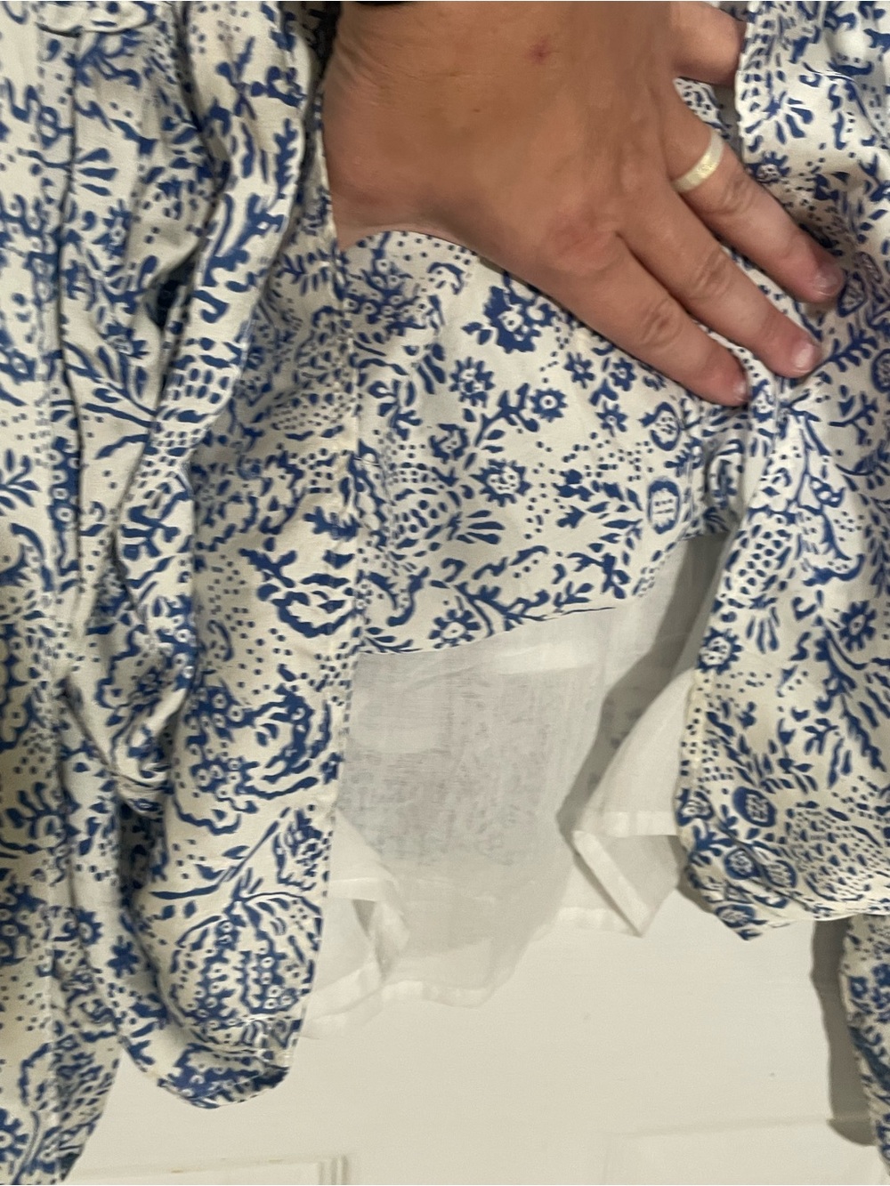 Clara The Label Blouse Shirt Top Size XS XSmall Cotton Ruffle Floral Preppy - Picture 8 of 11